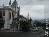 Столица Абхазии — Сухум готовится праздновать 30 сентября день победы (над Грузией). Отдых в Абхазии в бархатный сезон