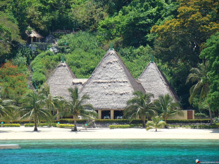 ����� Club Noah Isabelle