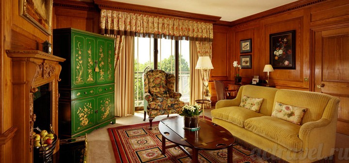  The Dorchester, .  Belgravia Suite
