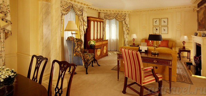  The Dorchester, .   Mayfair Suite