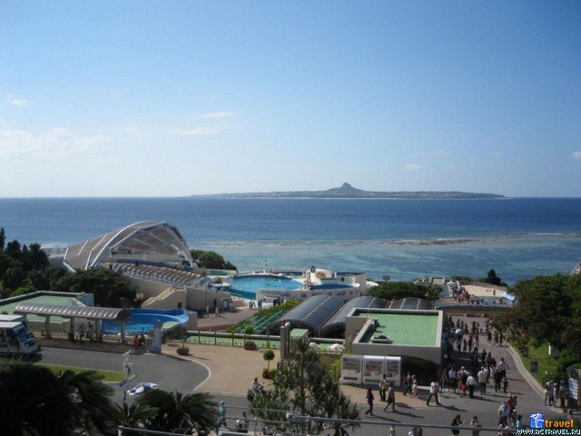 Внешний вид комплекса Ocean Expo Commemorative National Government Park с аквариумом Okinawa Churaumi Aquarium