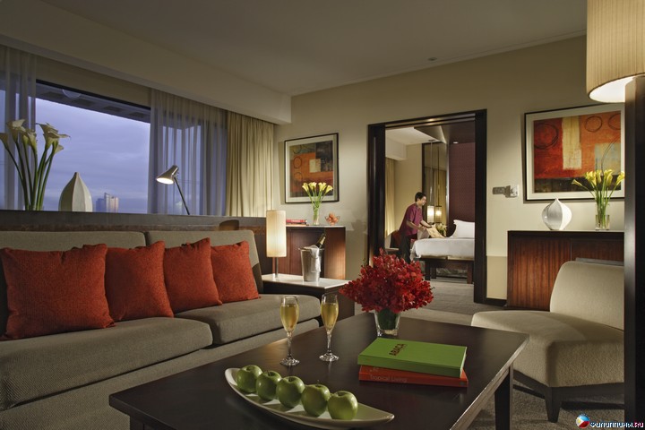 ����� Sofitel Philippine Plaza Manila, ���������, ������