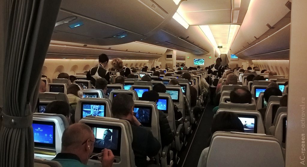 Салон Airbus A350