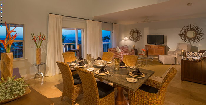 Номер Key West Oceanview Two Story, Two Bedroom Buttler Suite отеля Beaches Turks & Caicos