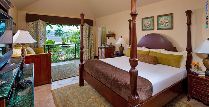 Номер French Village Three Bedroom Concierge Suite отеля Beaches Turks & Caicos