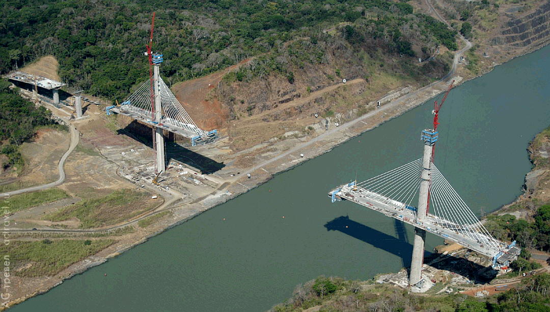 Строительство моста Столетия