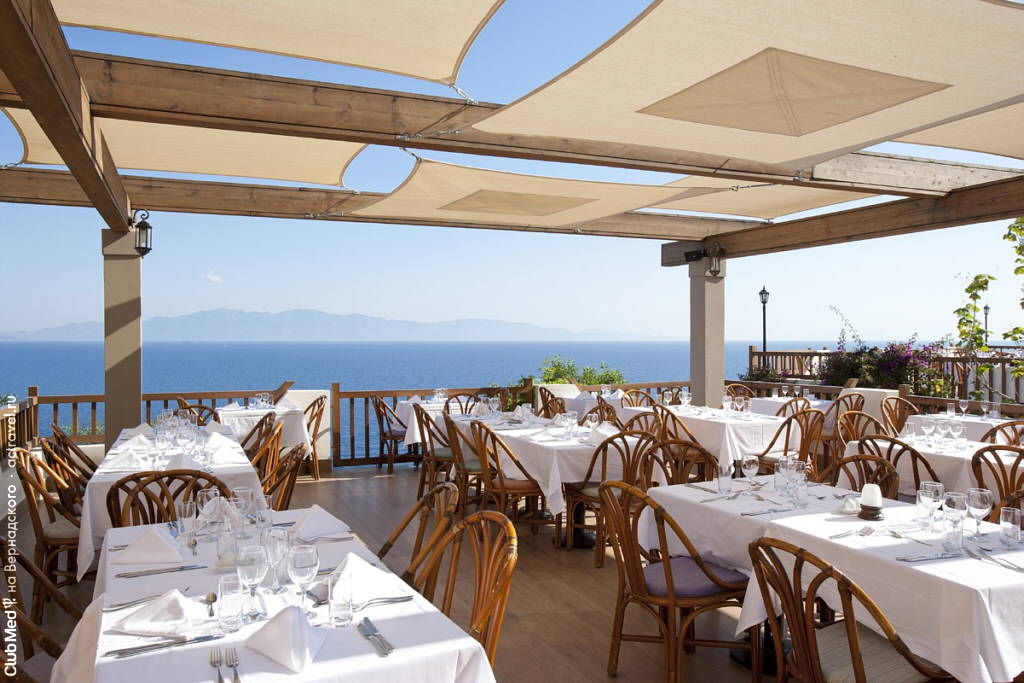 Ресторан в Club Med Bodrum