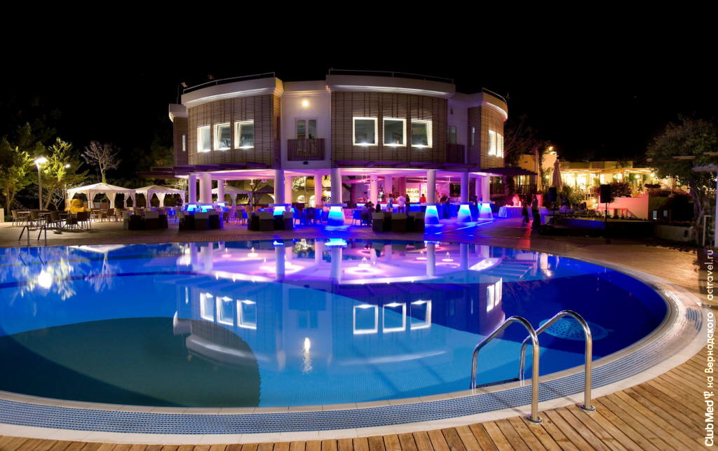 Бар на курорте Club Med Bodrum