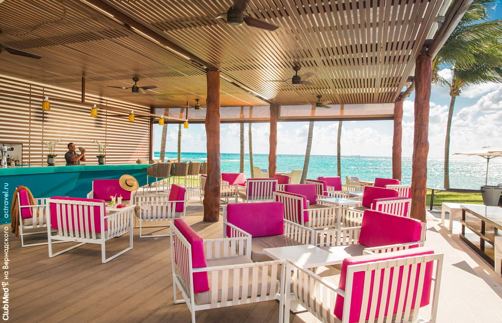 Бар в Club Med Cancún Yucatán