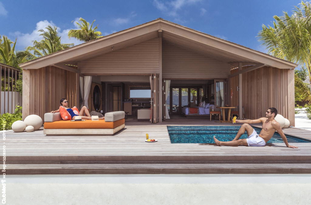   (beach villa)  Club Med Finolhu
