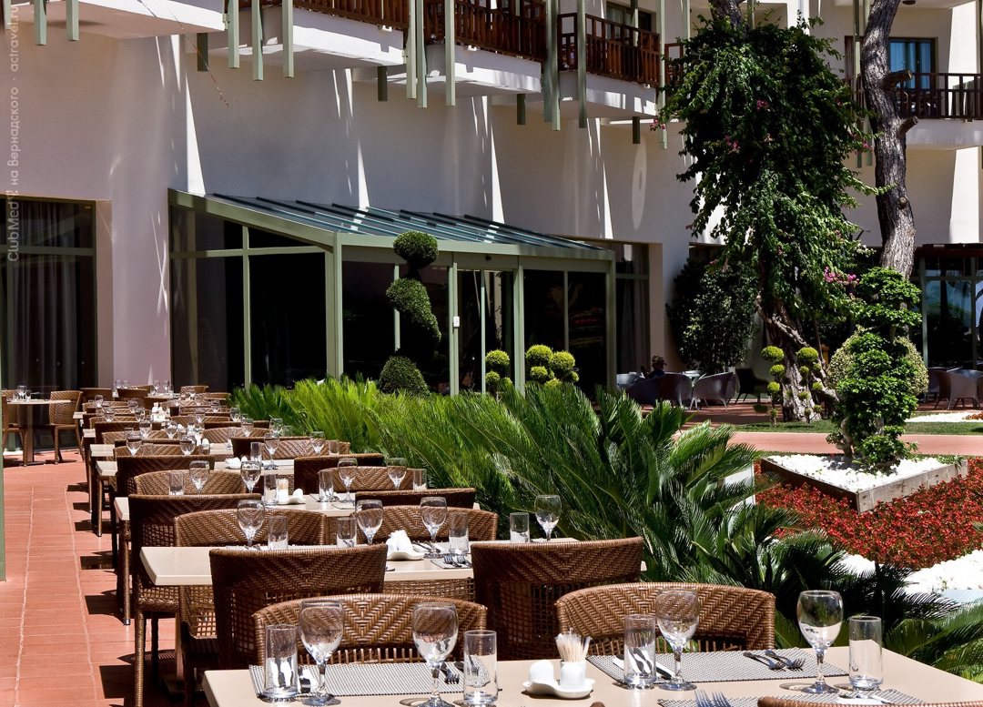 Ресторан Phaselis в городке Club Med Palmiye, Турция