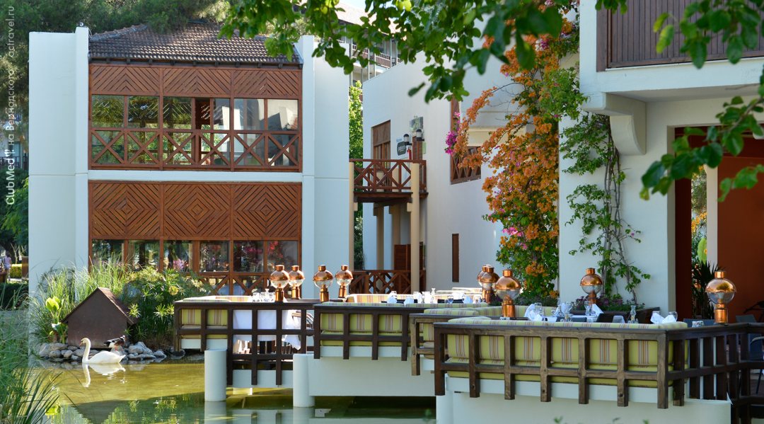 Ресторан Topkapi в городке Club Med Palmiye, Турция
