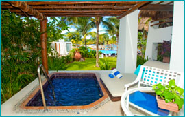 Номер мастер сьют с персональным бассейном в отеле Desire Pearl Resort & SPA, Ривьера-Майя, Мексика