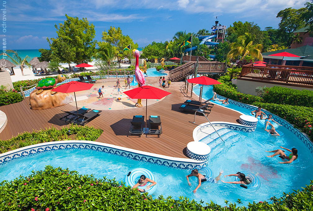 Водный парк в отеле Beaches Negril
