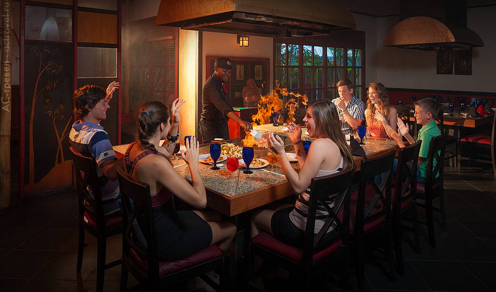 Шоу тэппанъяки в ресторане японской кухни