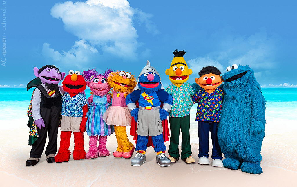 Герои «Улицы Сезам», развлекающие маленьких гостей отеля Beaches Ocho Rios