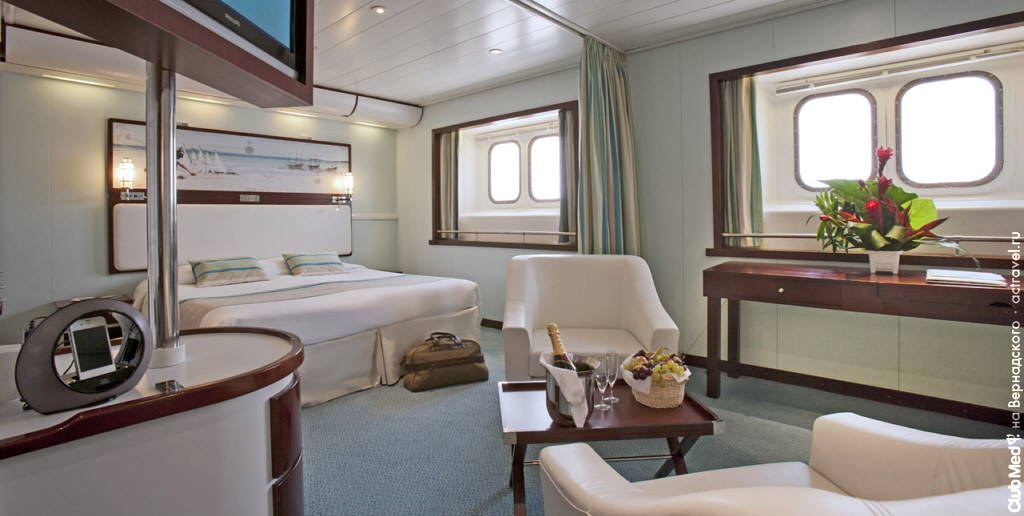 Каюта на круизном лайнере—паруснике Club Med 2