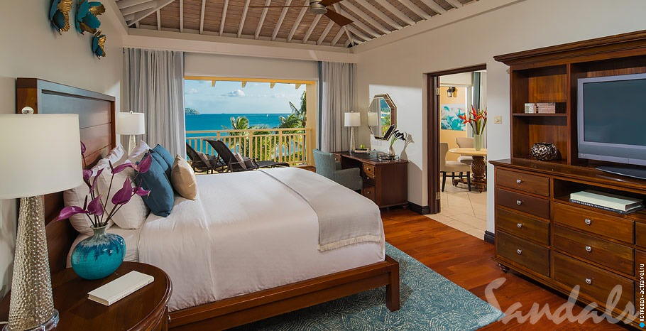  Caribbean Beachfront One Bedroom Butler Suite   Sandals Grande St. Lucian