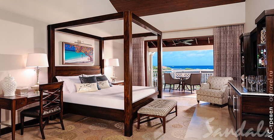  Romeo and Juliet Butler Suite with Balcony Tranquility Soaking Tub   Sandals Royal Caribbean